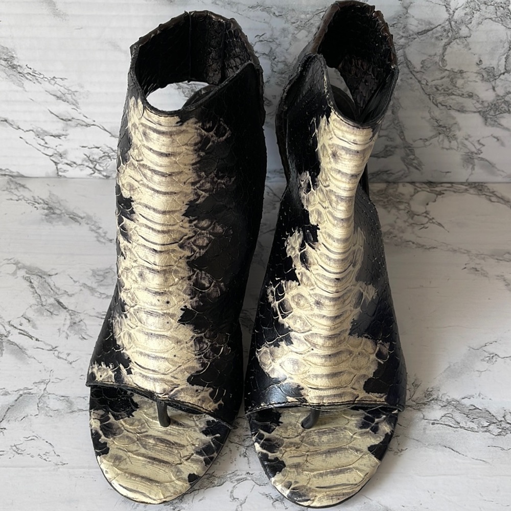 ZERO+MARIA CORNEJO B/W HEEL SANDAL LEATHER MADE IN ITALY OPEN TOE  SIZE …